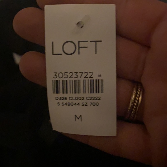 NWT LOFT Women's Velvet Tapered Pull On Pants - Picture 4 of 4